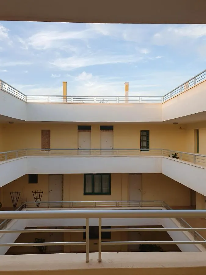 Holiday Properties Commercial Center Santa Maria 0*,