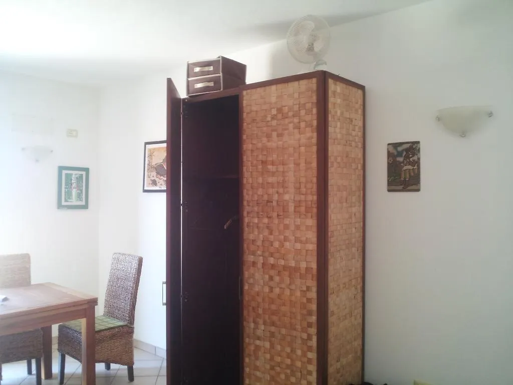 شقة Holiday Properties Commercial Center سانتا ماريا