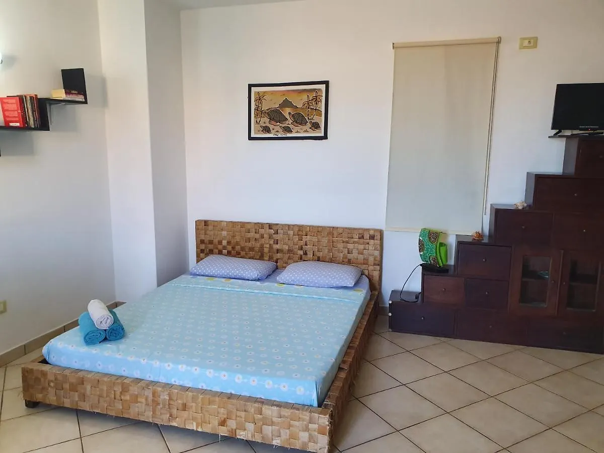 Holiday Properties Commercial Center سانتا ماريا